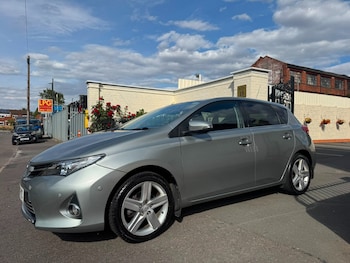 Used Toyota Auris 2014 for sale - 79524736: Photo