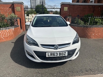 Used Vauxhall Astra 2013 for sale - 78691917: Photo