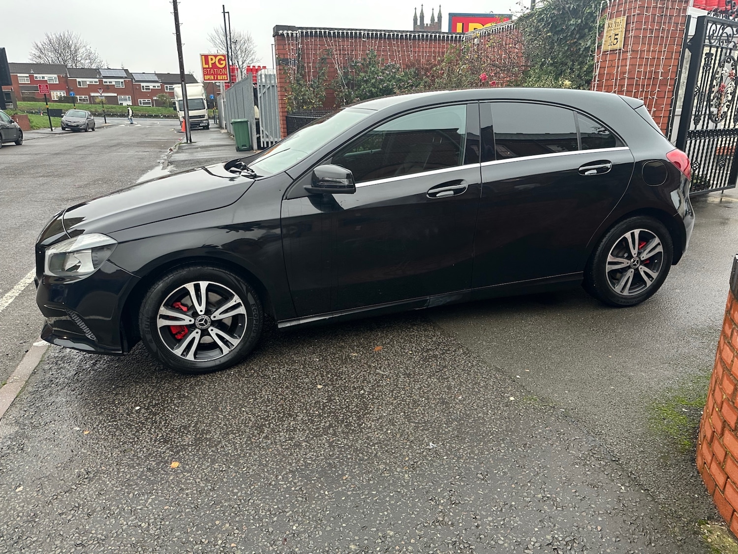 Used Mercedes-Benz A-Class 2018 for sale - 76596640: Photo 4