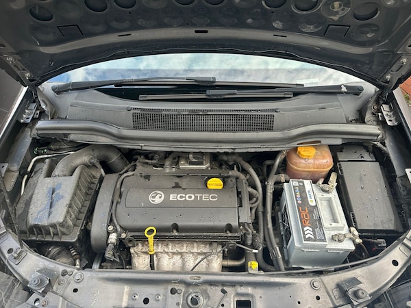 Used Vauxhall Zafira 2013 for sale - 75593327: Photo 23