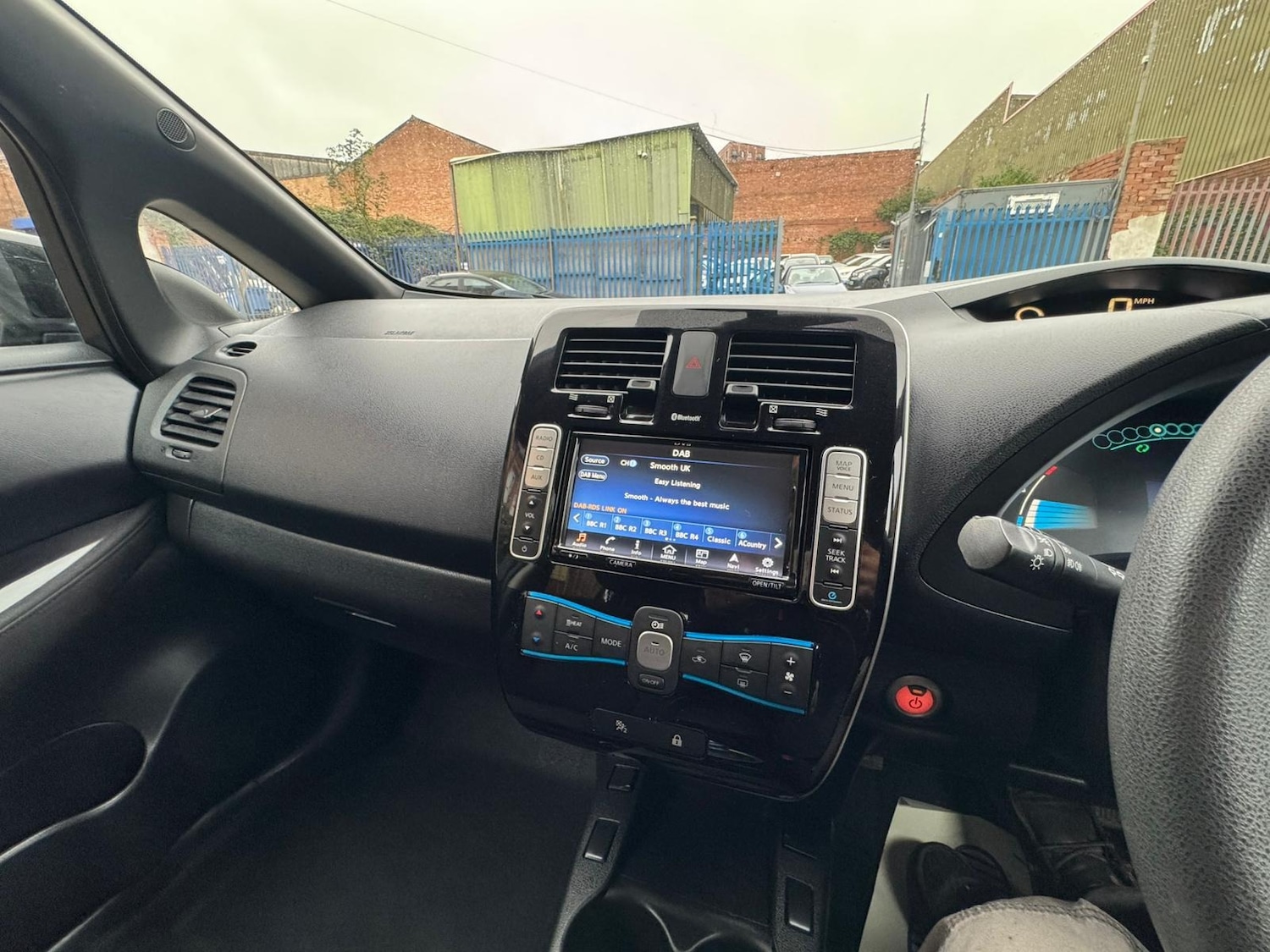 Used Nissan Leaf 2017 for sale - 76249487: Photo 13