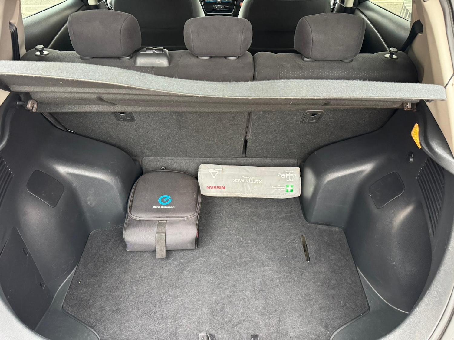 Used Nissan Leaf 2017 for sale - 76249487: Photo 24