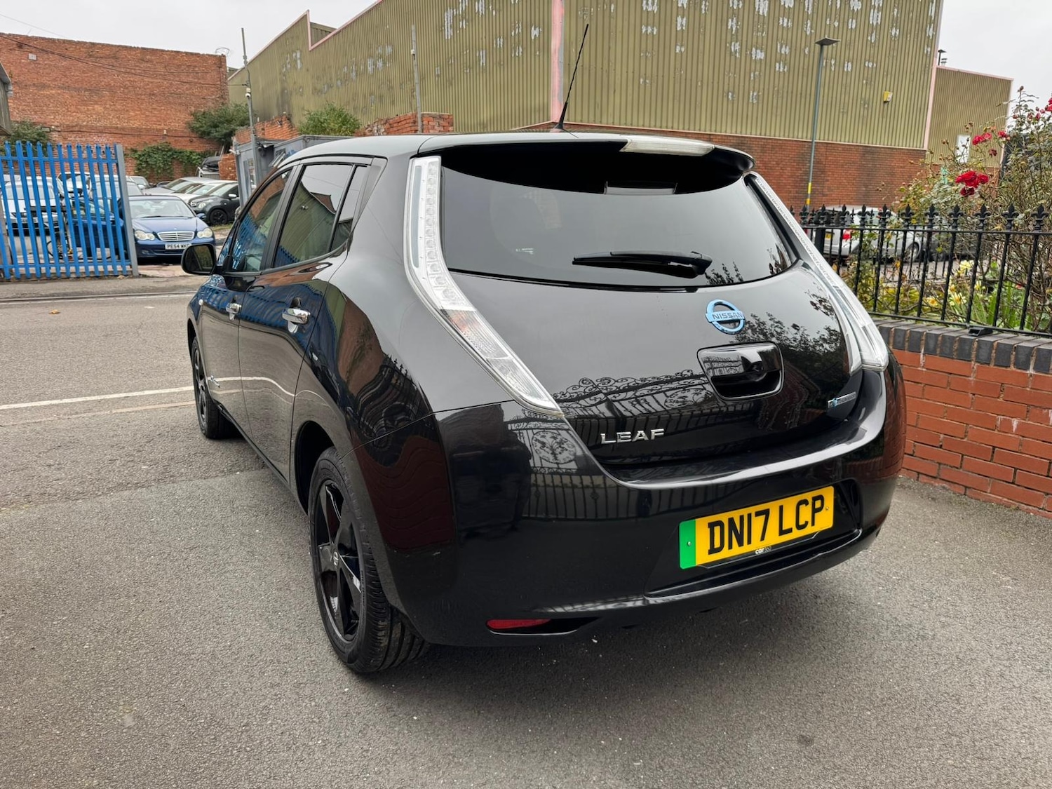 Used Nissan Leaf 2017 for sale - 76249487: Photo 5