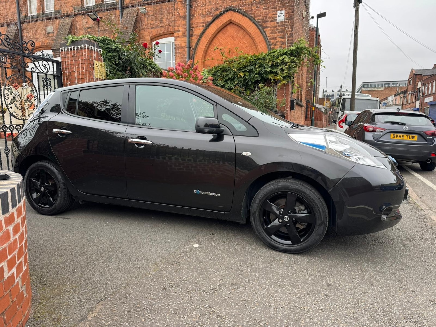 Used Nissan Leaf 2017 for sale - 76249487: Photo 8