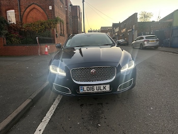 Used Jaguar XJ 2016 for sale - 76974614: Photo