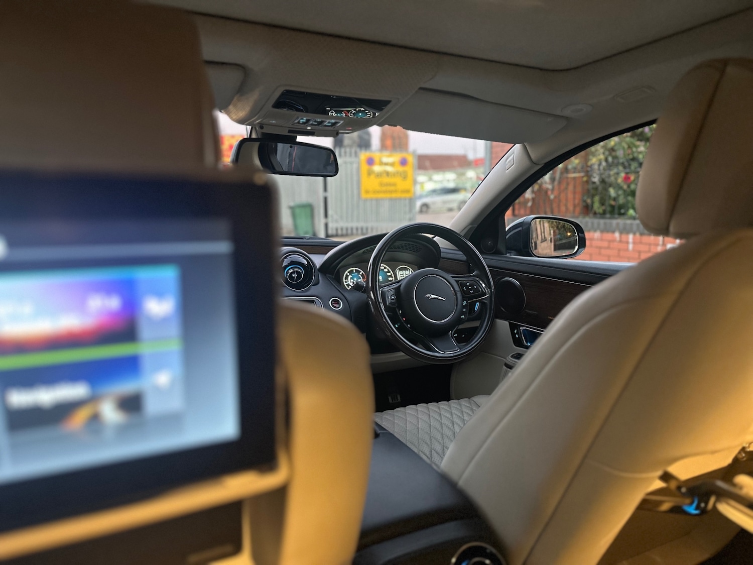 Used Jaguar XJ 2016 for sale - 76974614: Photo 47