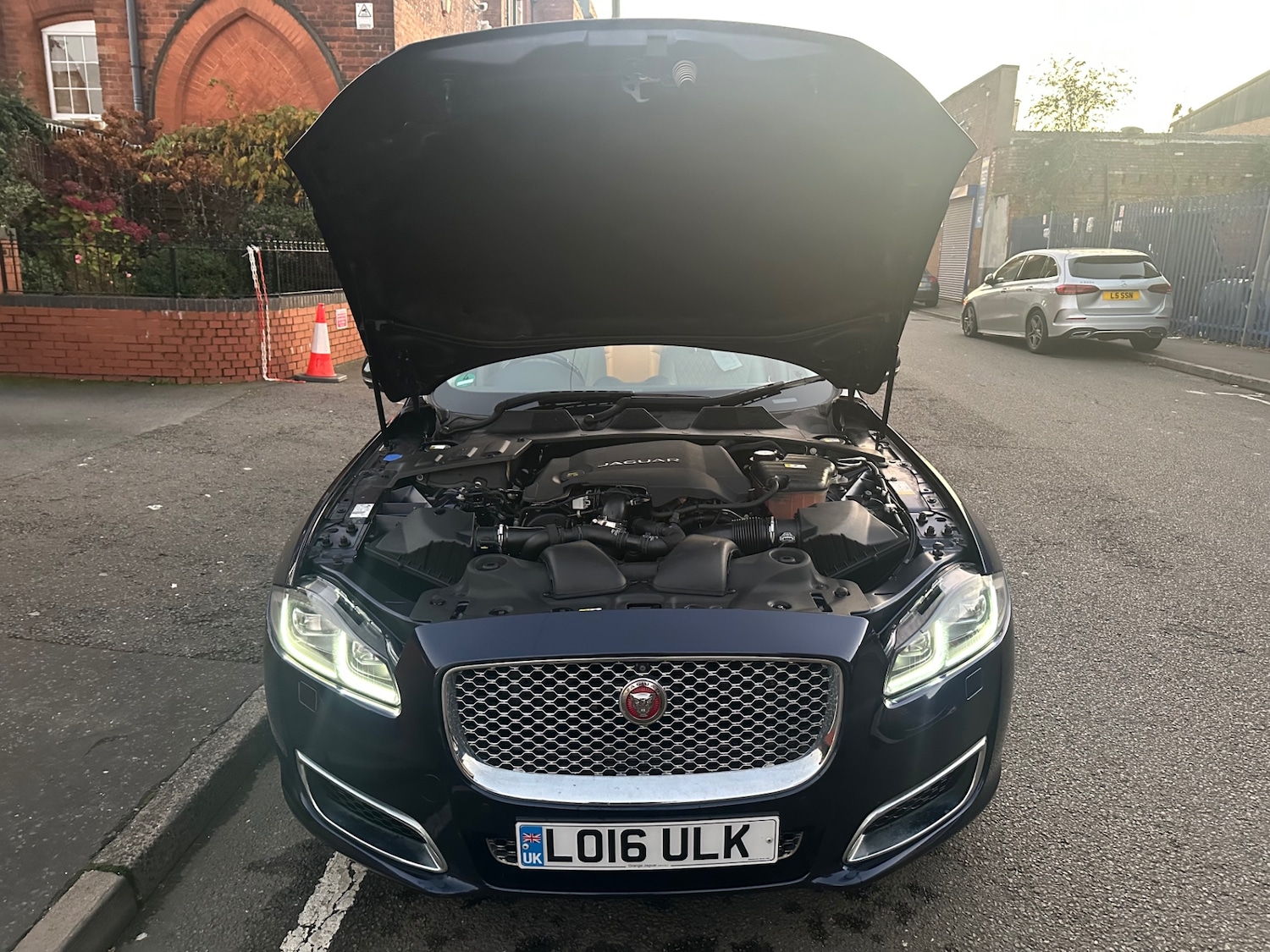 Used Jaguar XJ 2016 for sale - 76974614: Photo 62