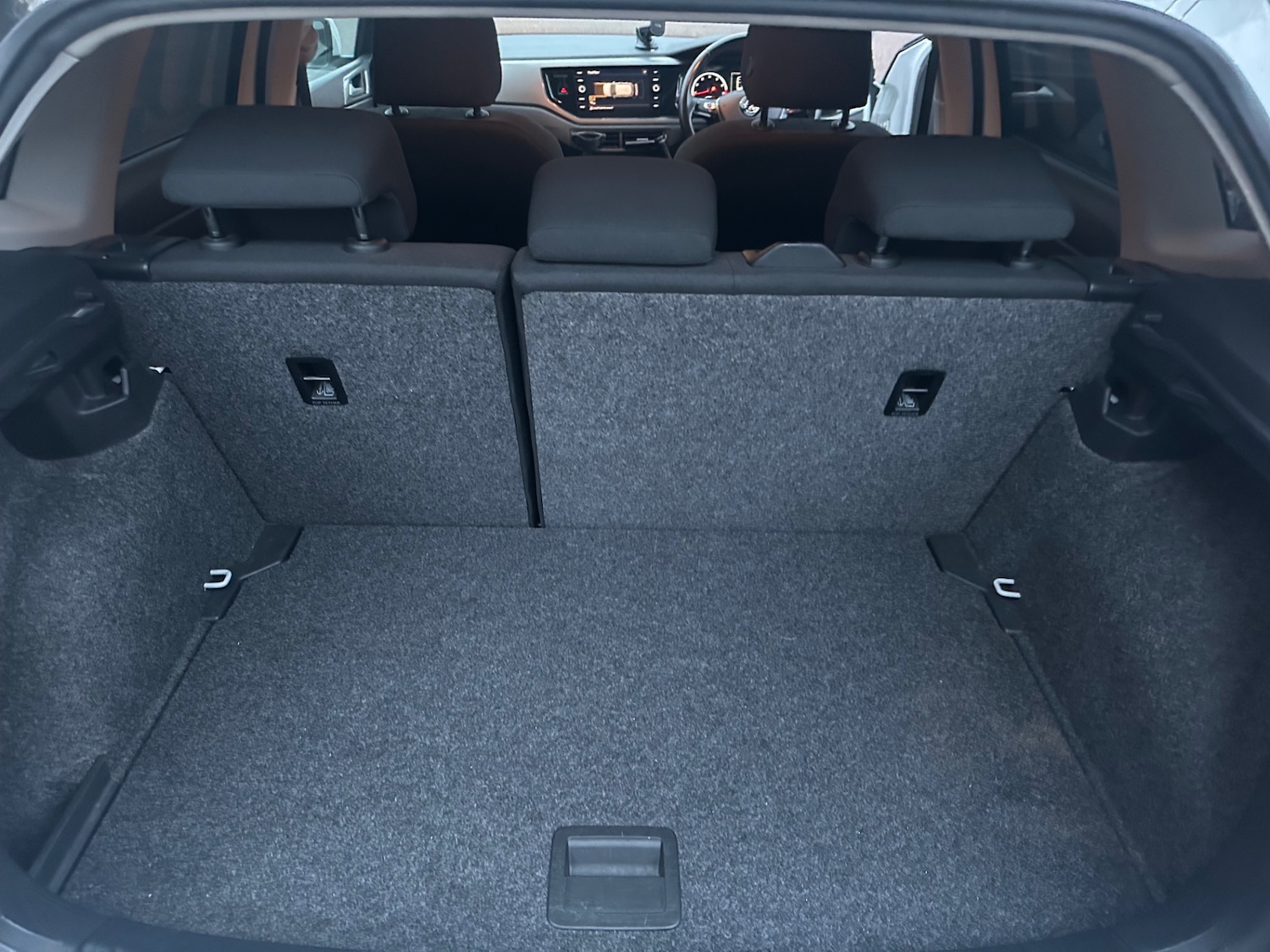 Used Volkswagen Polo 2019 for sale - 77395301: Photo 21