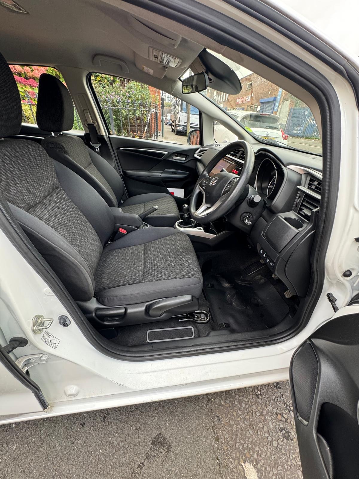 Used Honda Jazz 2016 for sale - 76237453: Photo 11