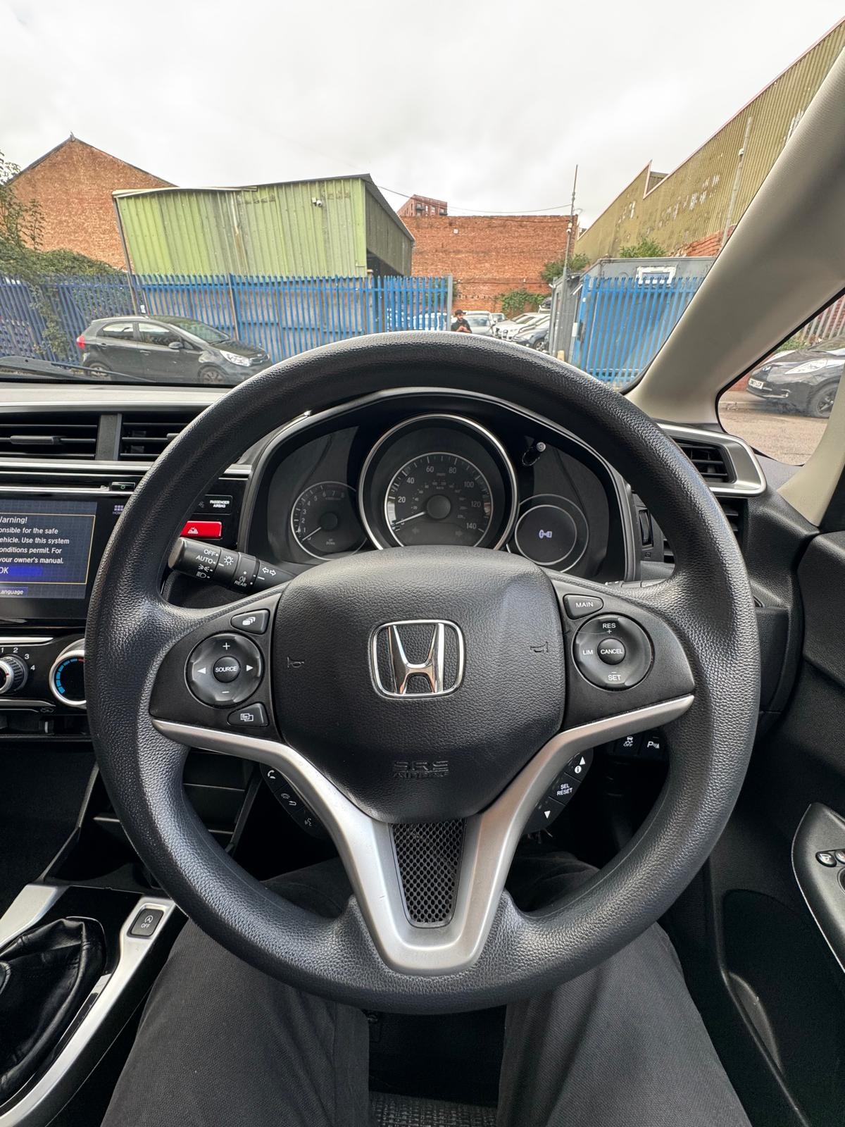 Used Honda Jazz 2016 for sale - 76237453: Photo 18