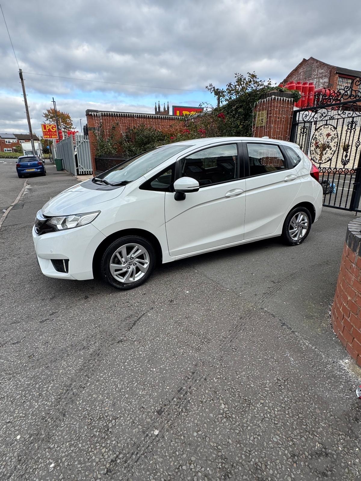 Used Honda Jazz 2016 for sale - 76237453: Photo 4