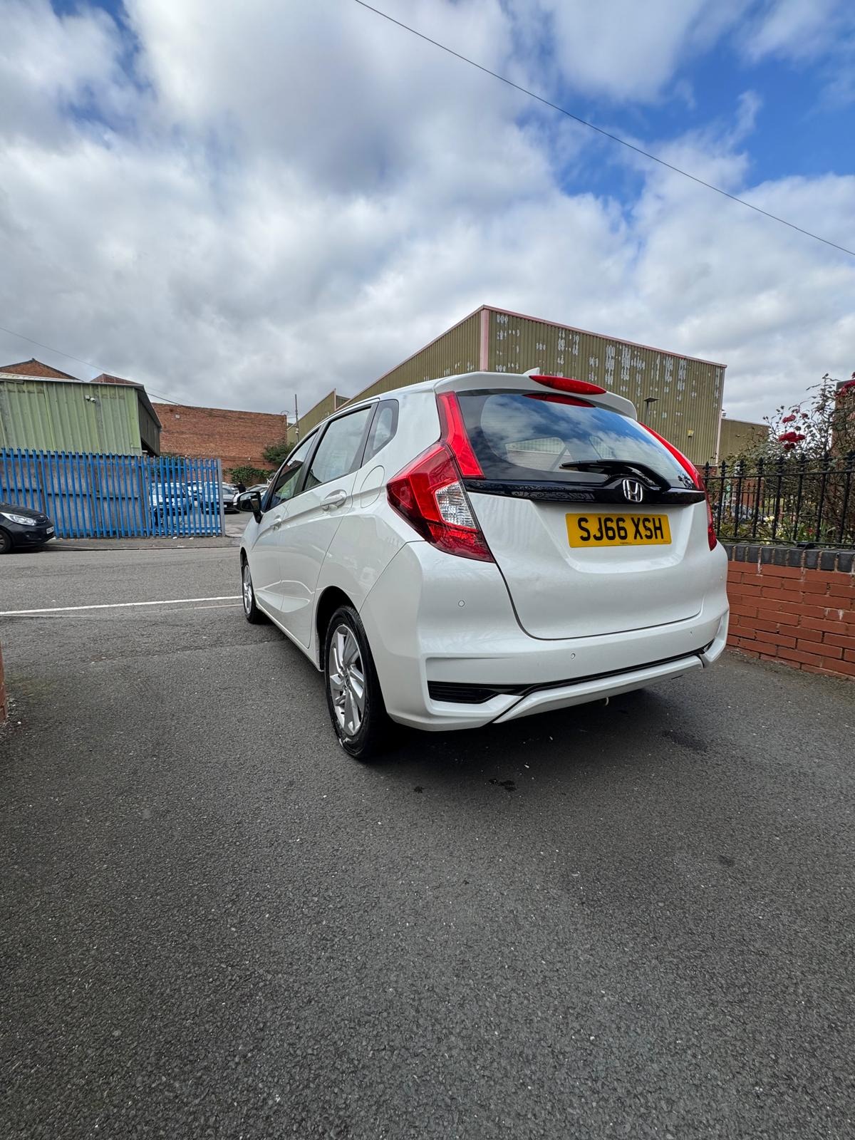 Used Honda Jazz 2016 for sale - 76237453: Photo 6