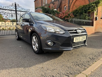 2013 (13) - 1.6 125 Zetec 5dr Powershift