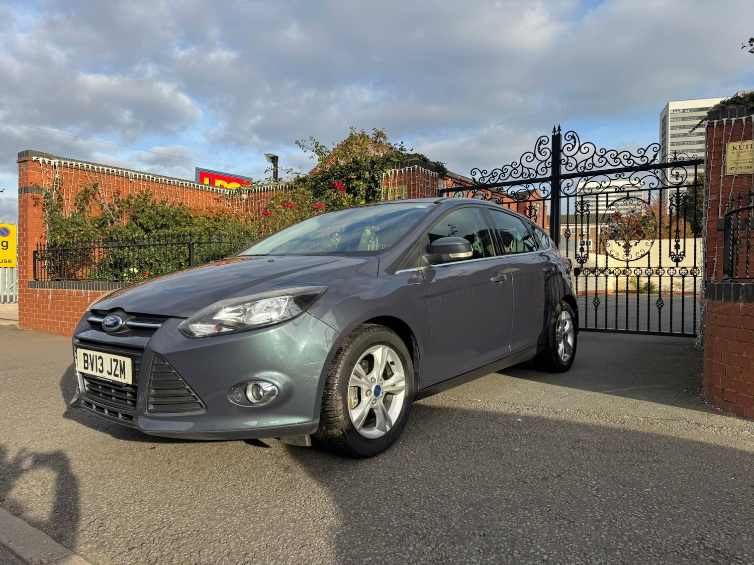 Used Ford Focus 2013 for sale - 76237456: Photo 3
