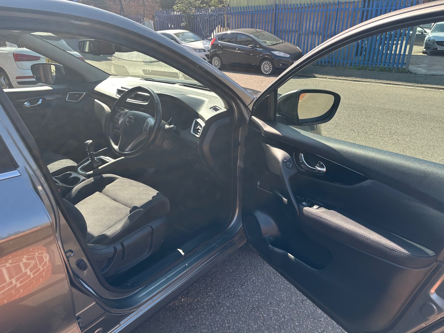 Used Nissan Qashqai 2016 for sale - 77395383: Photo 9