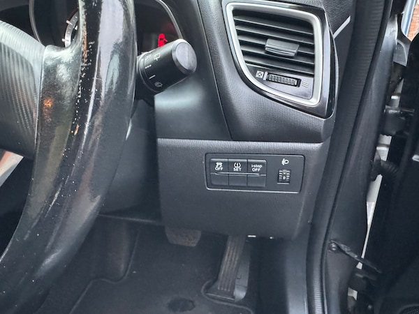 Used Mazda Mazda3 2016 for sale - 76249624: Photo 16