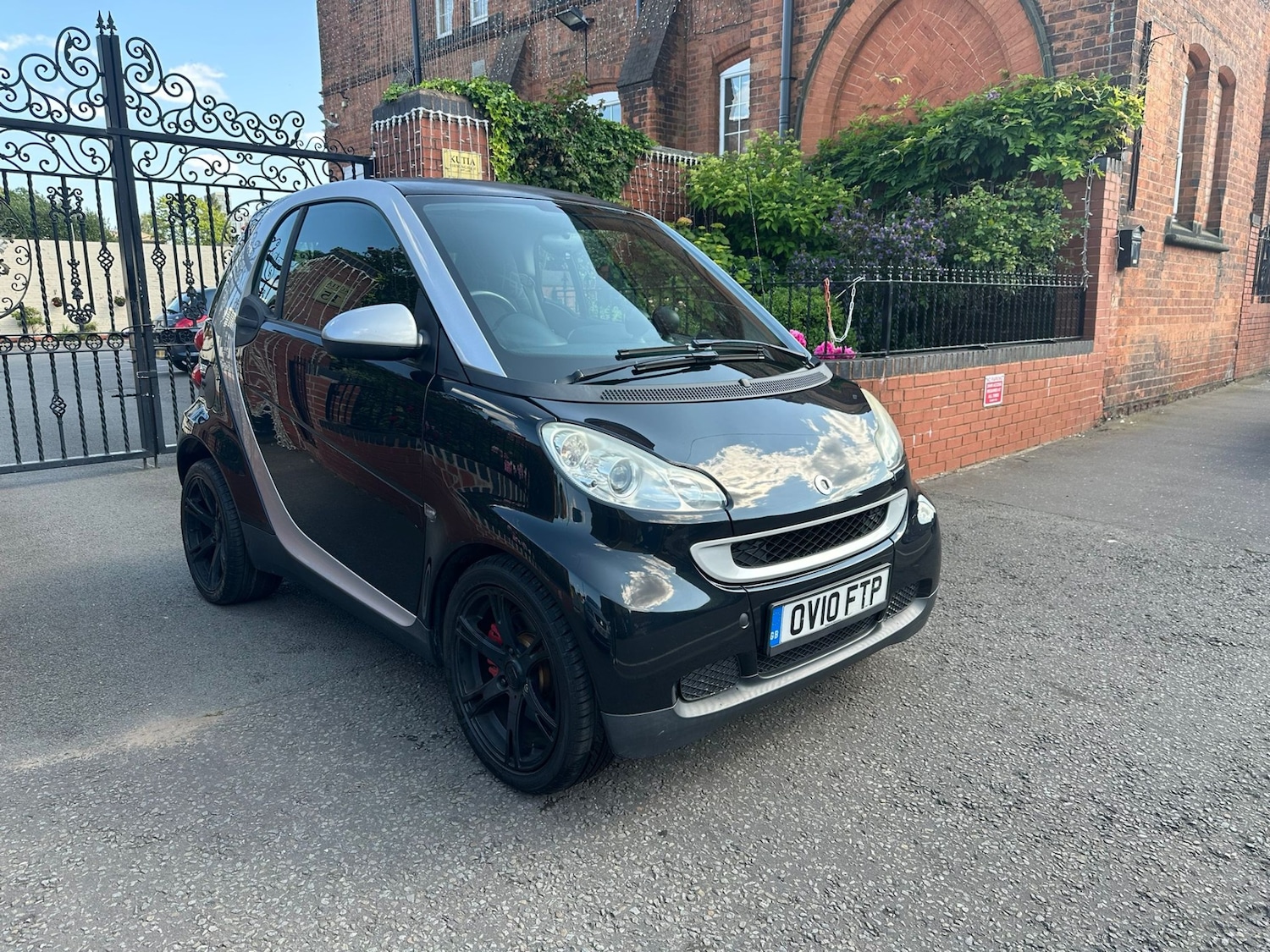 Vehicle 1