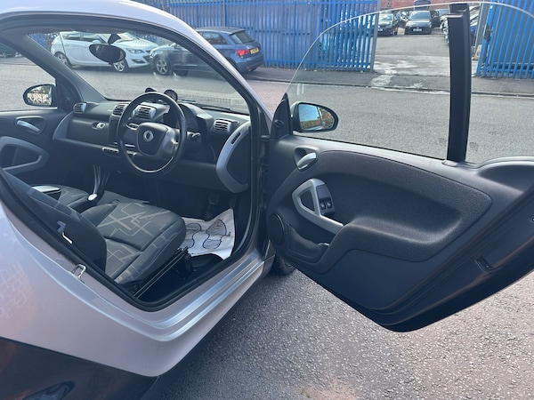 Used smart fortwo 2010 for sale - 75027236: Photo 9