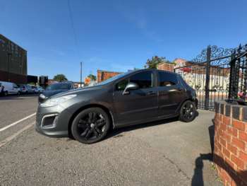 Used Peugeot 308 2013 for sale - 74962145: Photo