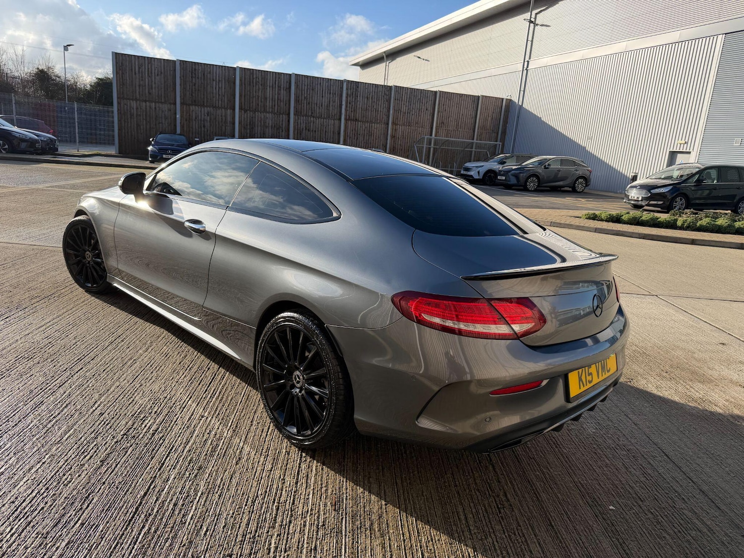 Used Mercedes-Benz C Class 2017 for sale - 77359248: Photo 2