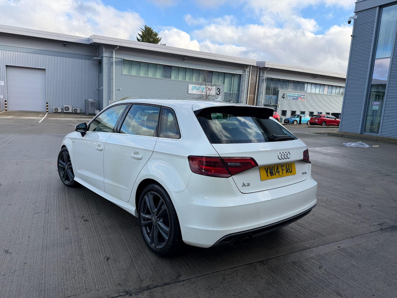 Used Audi A3 for sale - 77267279: Photo 2