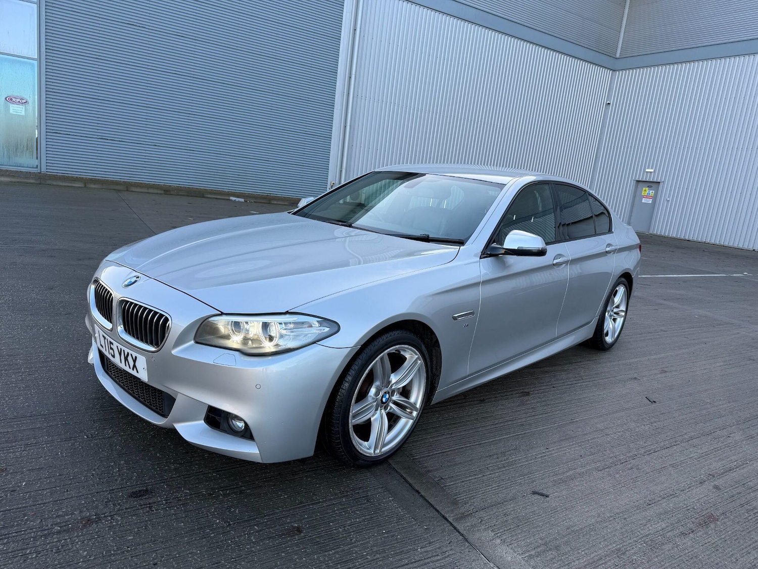 Used BMW 5 Series 2015 for sale - 77015732: Photo 3