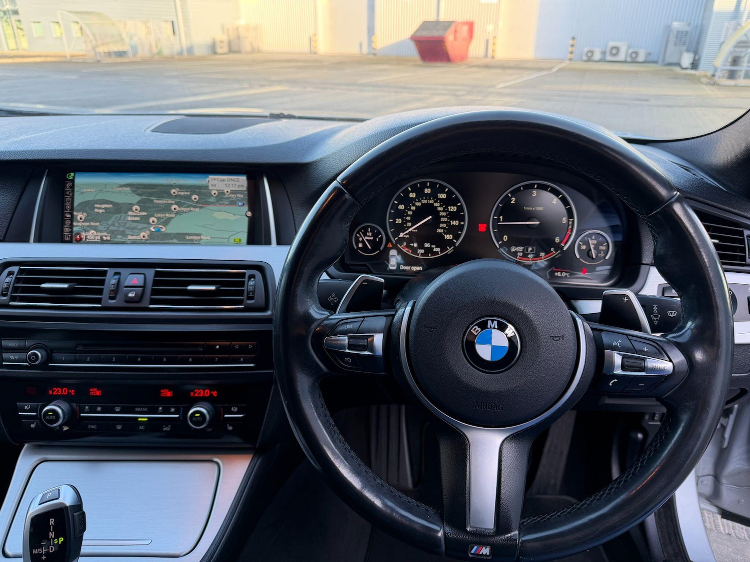 Used BMW 5 Series 2015 for sale - 77015732: Photo 9