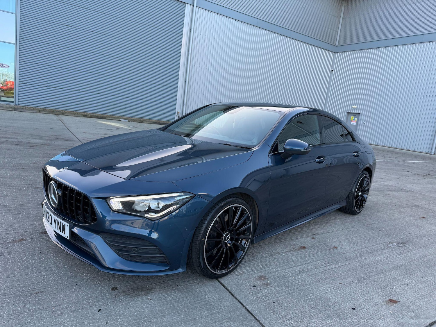 Used Mercedes-Benz CLA for sale - 77017064: Photo 3