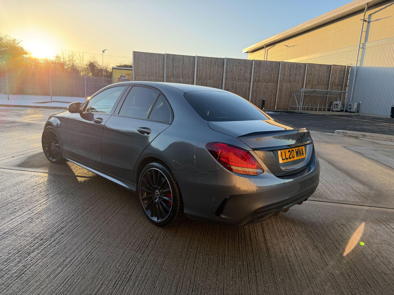 Used Mercedes-Benz C Class 2020 for sale - 77090799: Photo 2