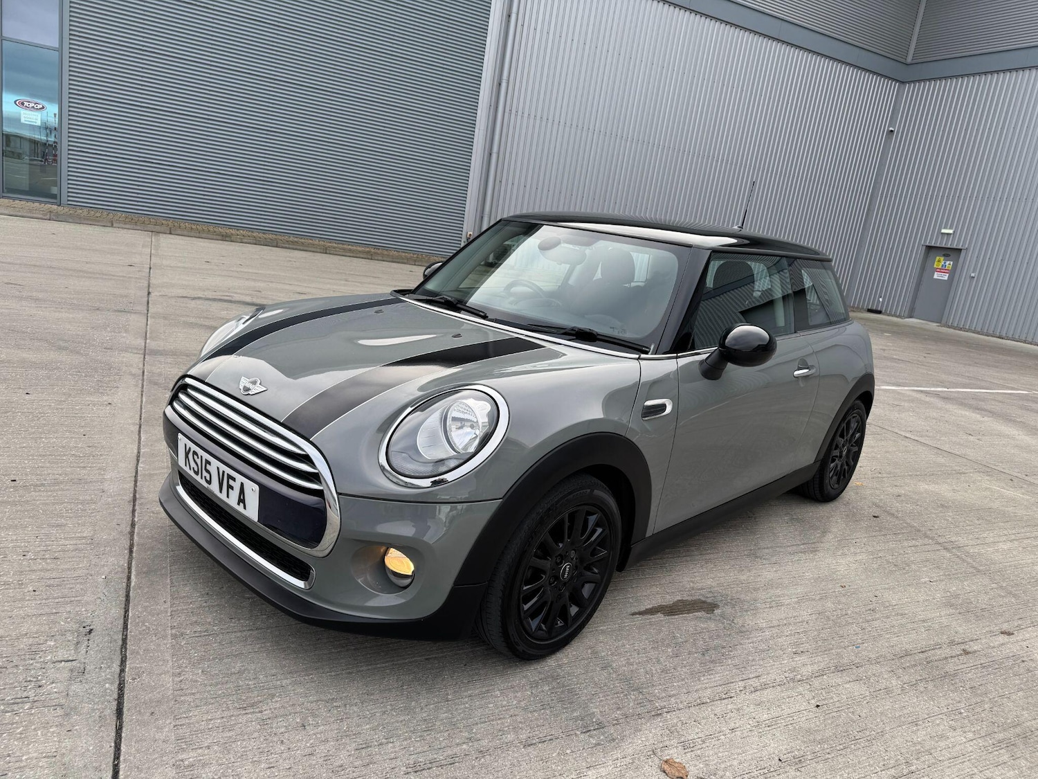 Used MINI Hatch 2015 for sale - 76645782: Photo 3