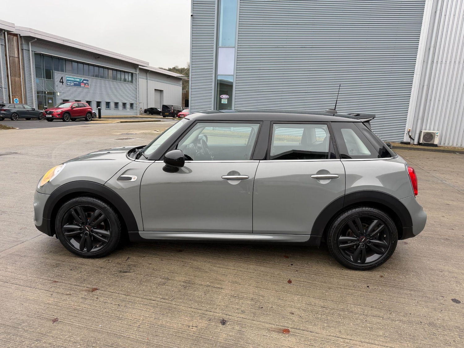 Used MINI Hatch 2017 for sale - 76964892: Photo 16