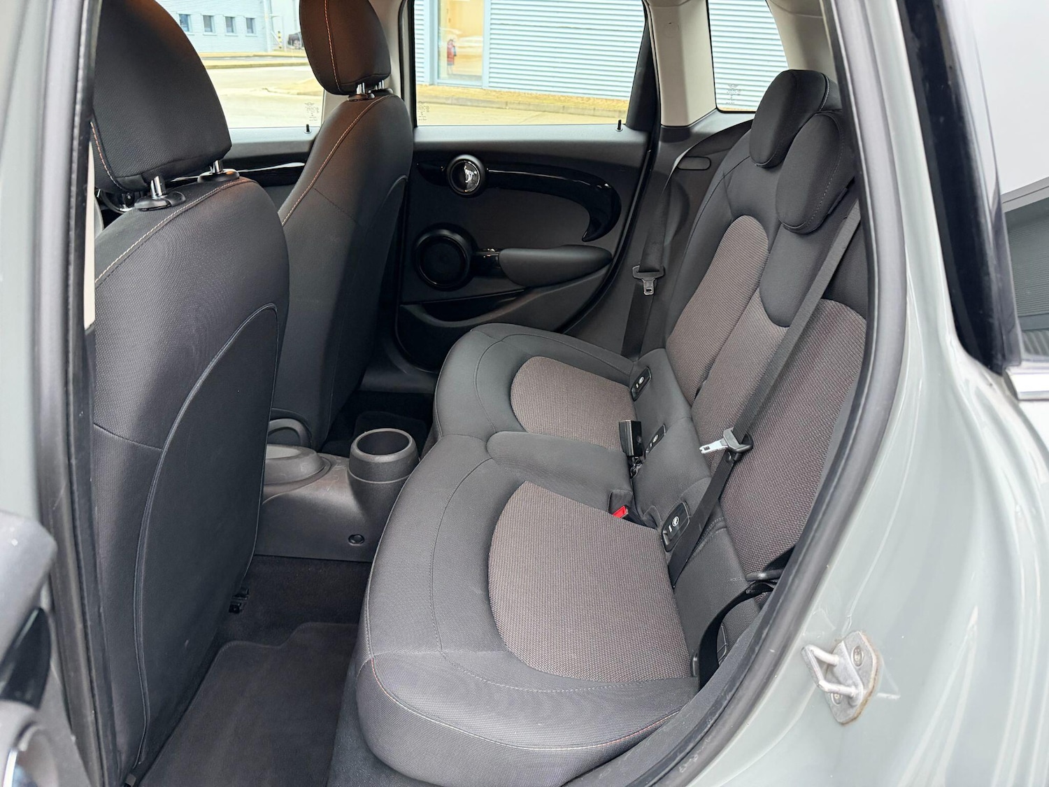 Used MINI Hatch 2017 for sale - 76964892: Photo 6