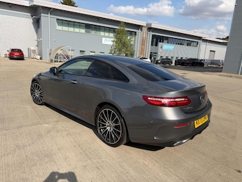 Used Mercedes-Benz E Class 2020 for sale - 79292478: Photo