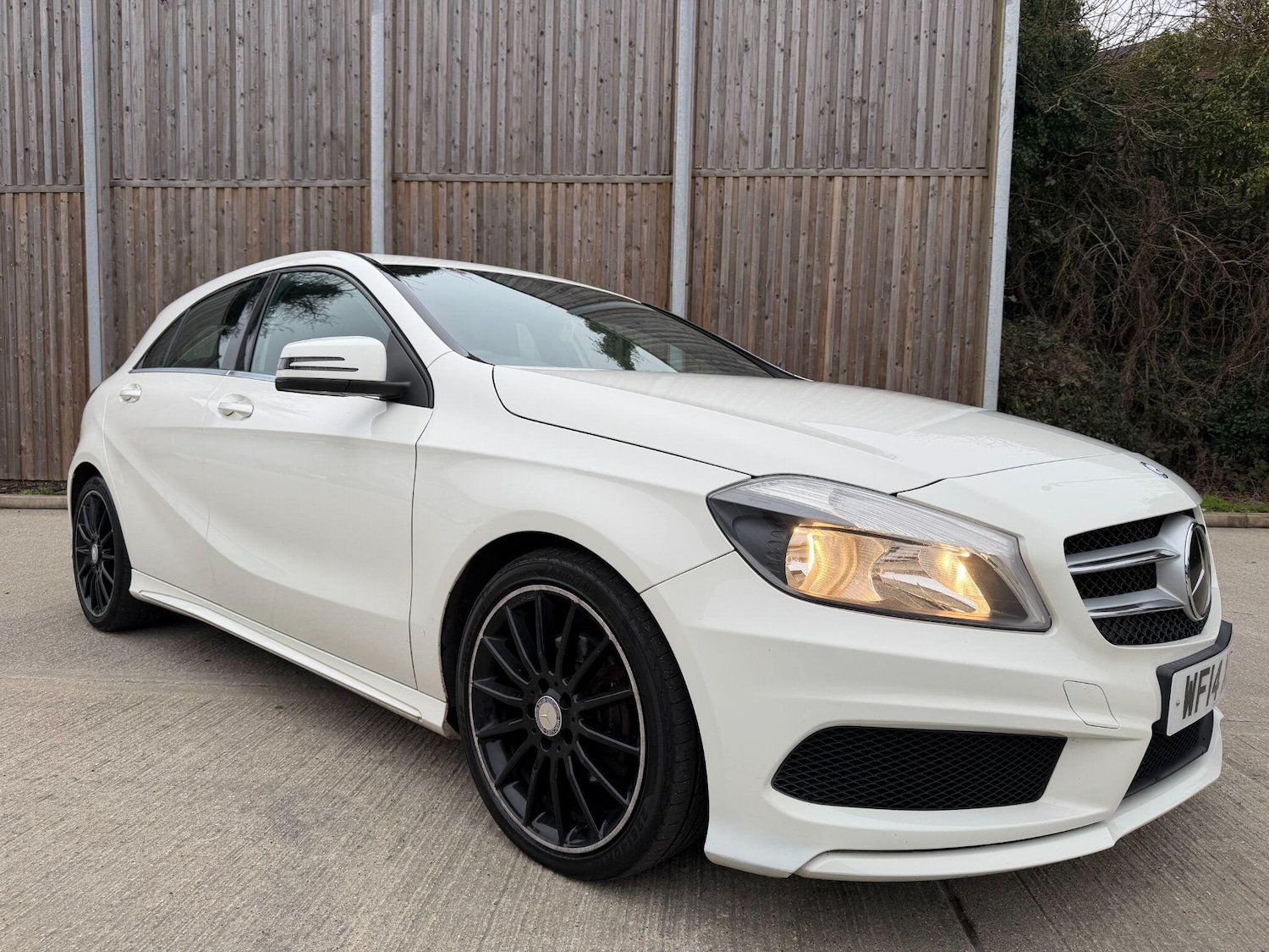 Used Mercedes-Benz A-Class 2014 for sale - 77425439: Photo 11