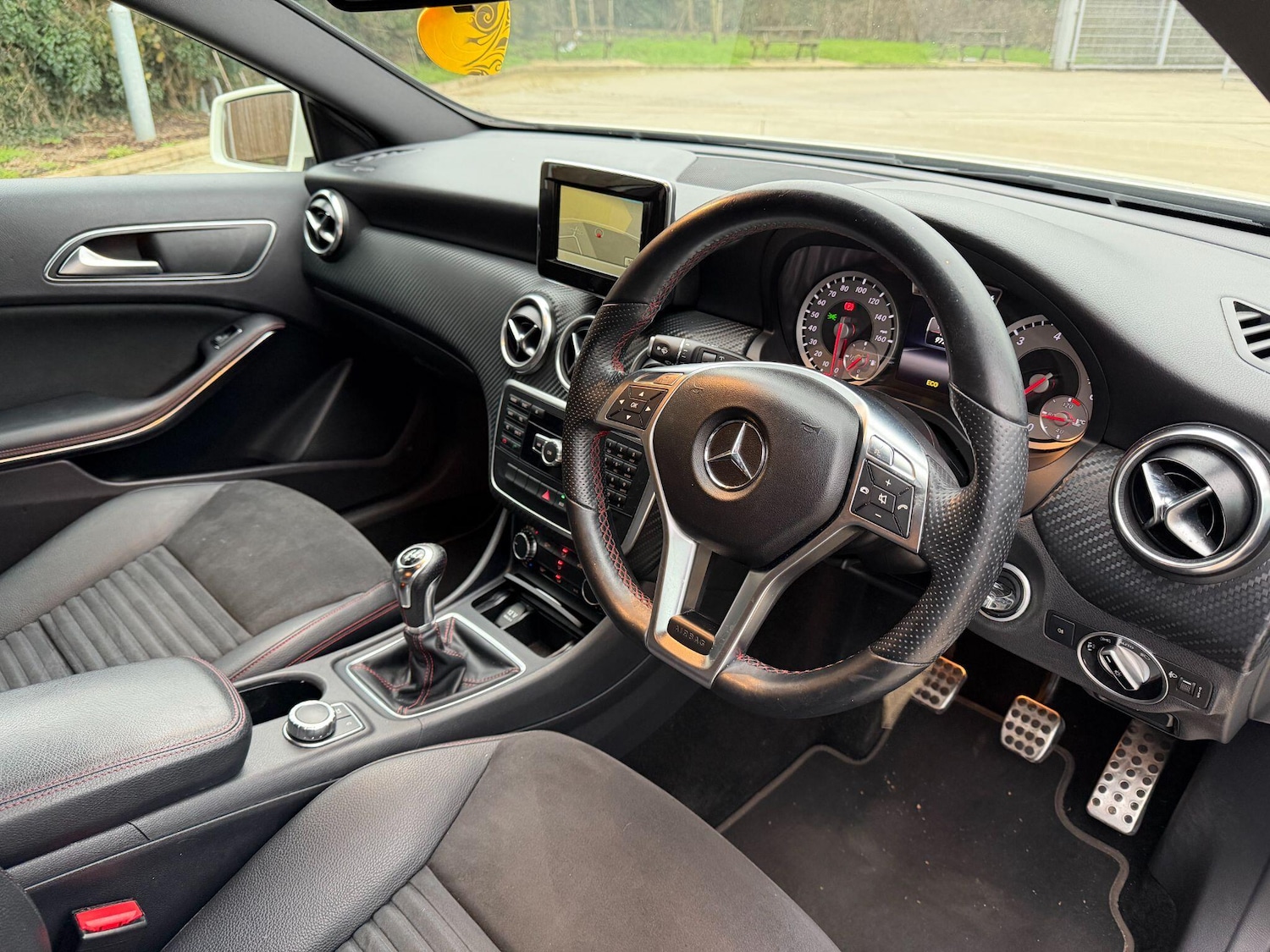 Used Mercedes-Benz A-Class 2014 for sale - 77425439: Photo 9