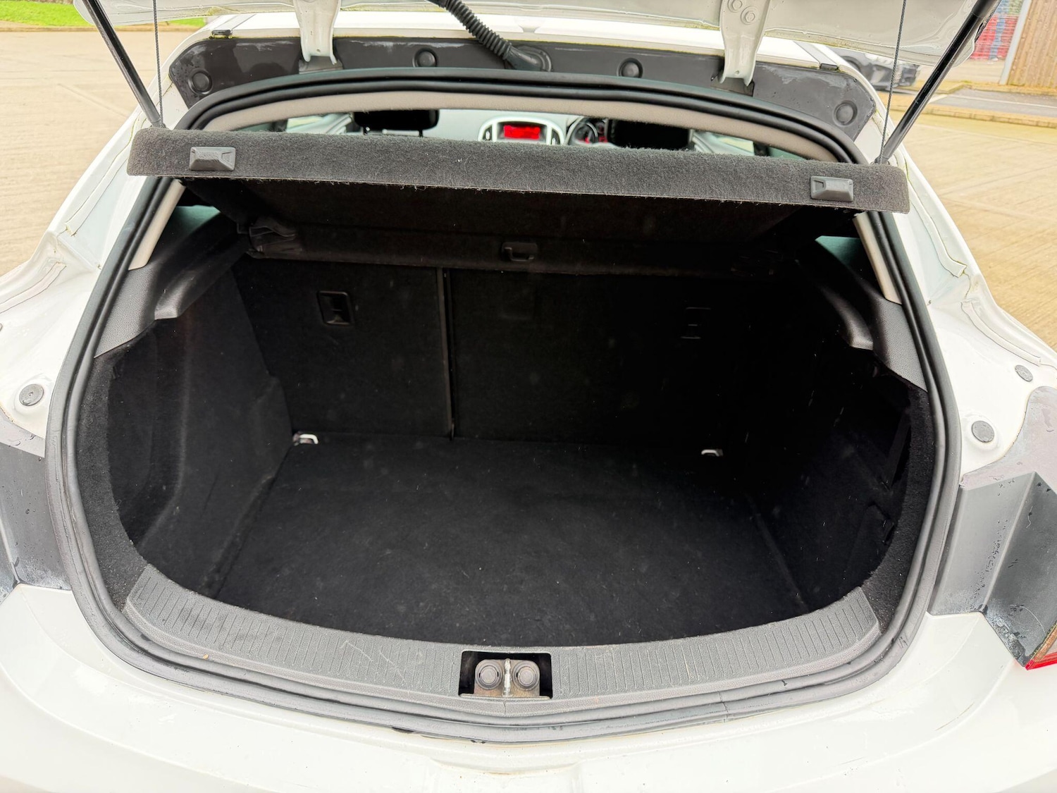 Used Vauxhall Astra GTC 2014 for sale - 77785723: Photo 8