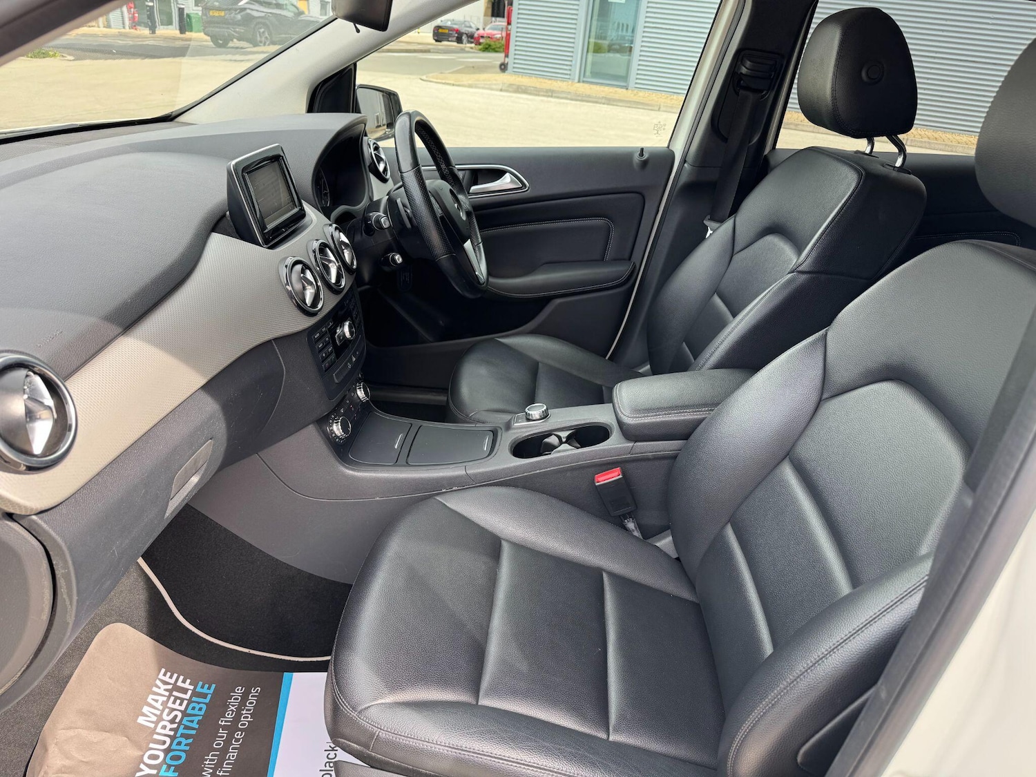 Used Mercedes-Benz B Class 2014 for sale - 77785722: Photo 5