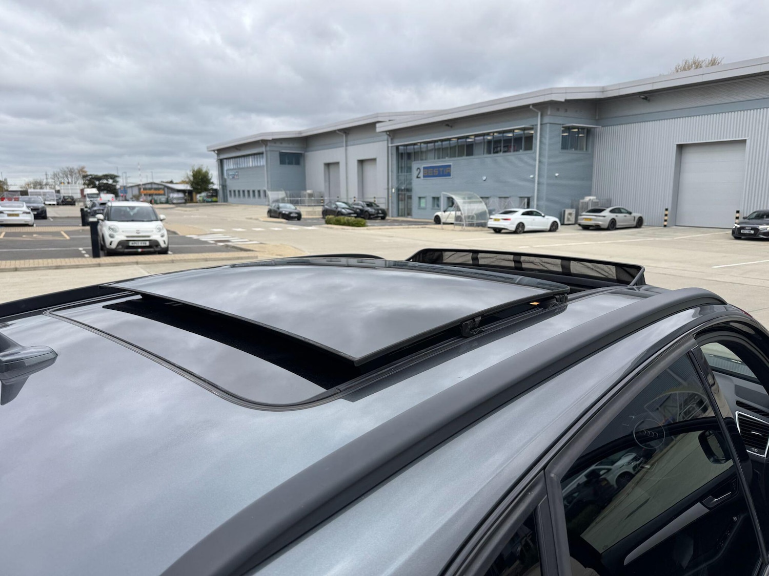 Used Audi Q5 2016 for sale - 76409201: Photo 13