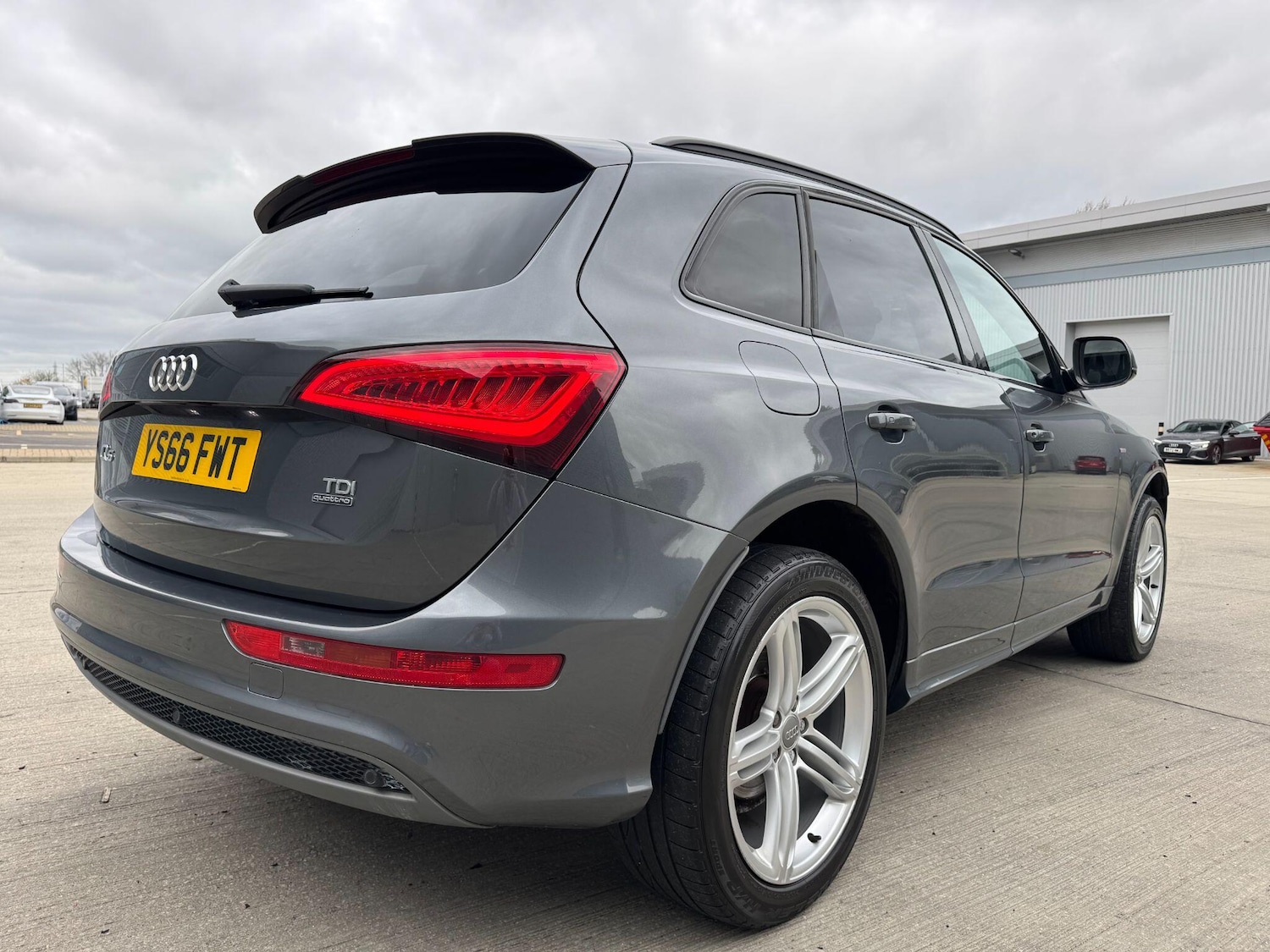 Used Audi Q5 2016 for sale - 76409201: Photo 15
