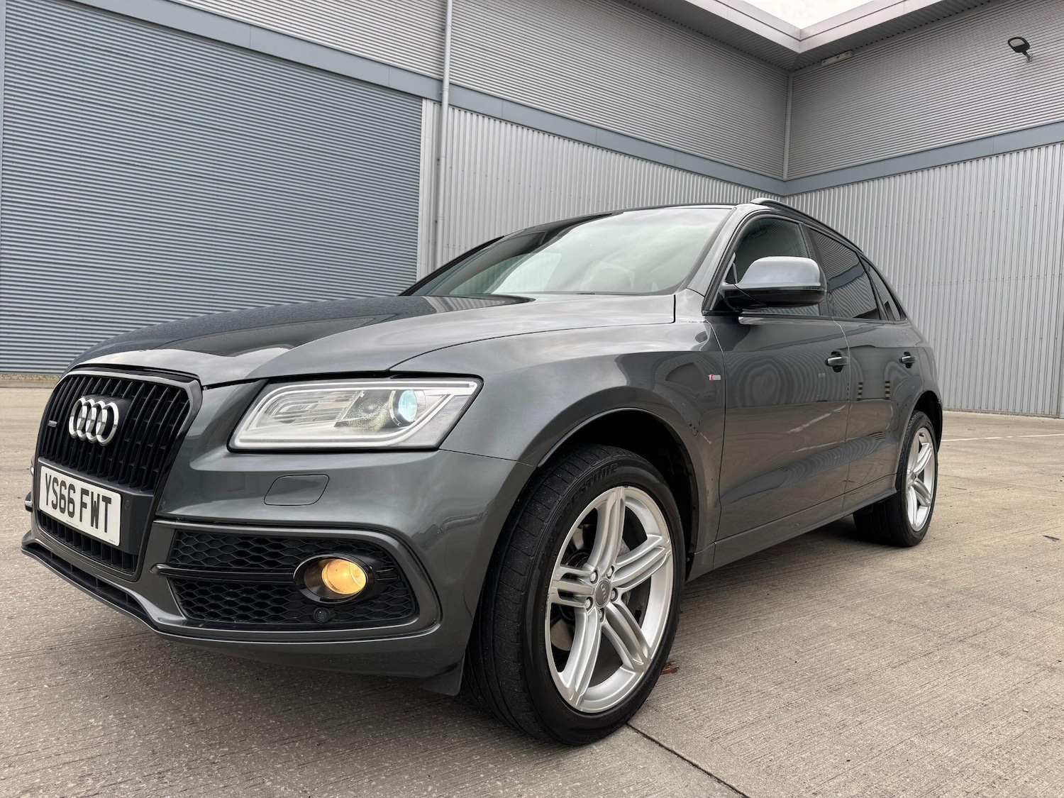 Used Audi Q5 2016 for sale - 76409201: Photo 17
