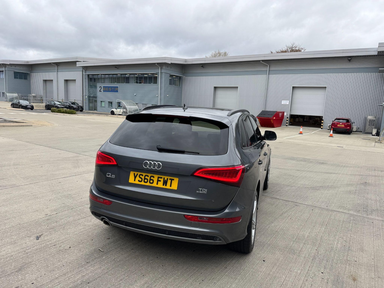 Used Audi Q5 2016 for sale - 76409201: Photo 19