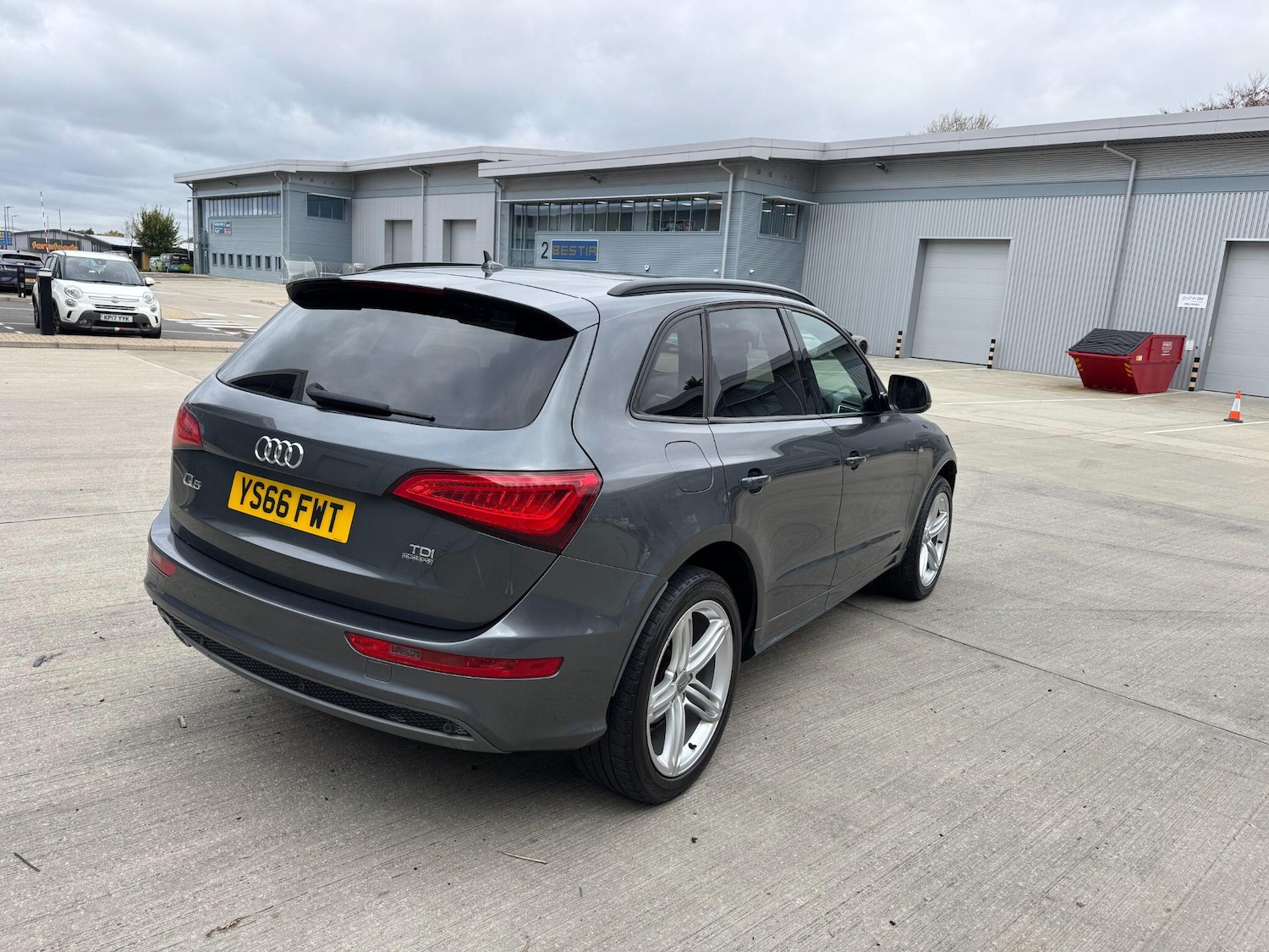 Used Audi Q5 2016 for sale - 76409201: Photo 4