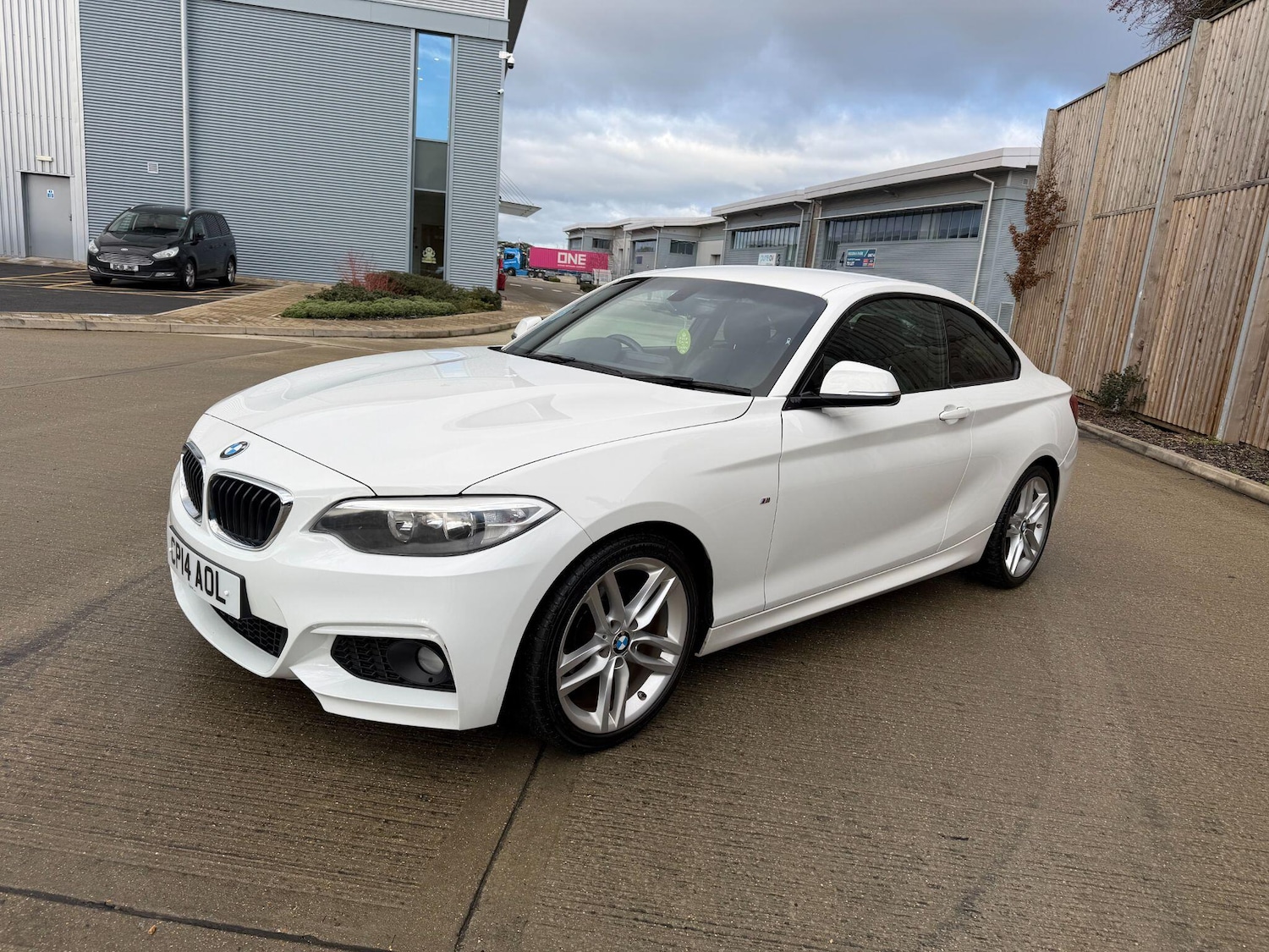 Used BMW 2 Series 2014 for sale - 77131240: Photo 3