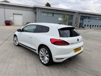 Used Volkswagen Scirocco 2015 for sale - 76215185: Photo 2