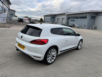 Used Volkswagen Scirocco 2015 for sale - 76215185: Photo 4