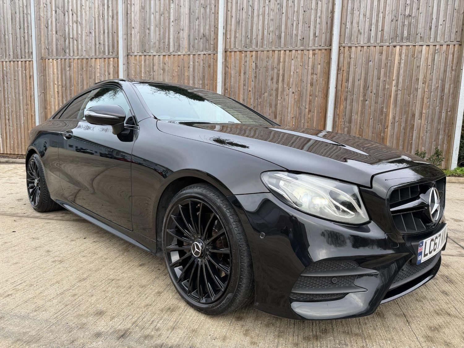 Used Mercedes-Benz E Class 2017 for sale - 76975584: Photo 15