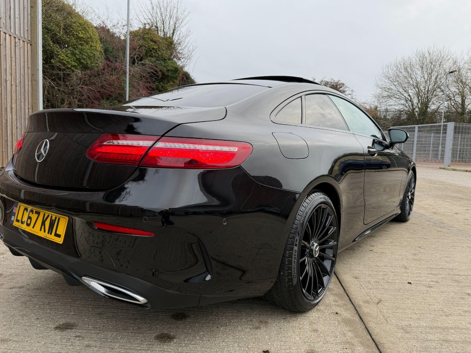 Used Mercedes-Benz E Class 2017 for sale - 76975584: Photo 16