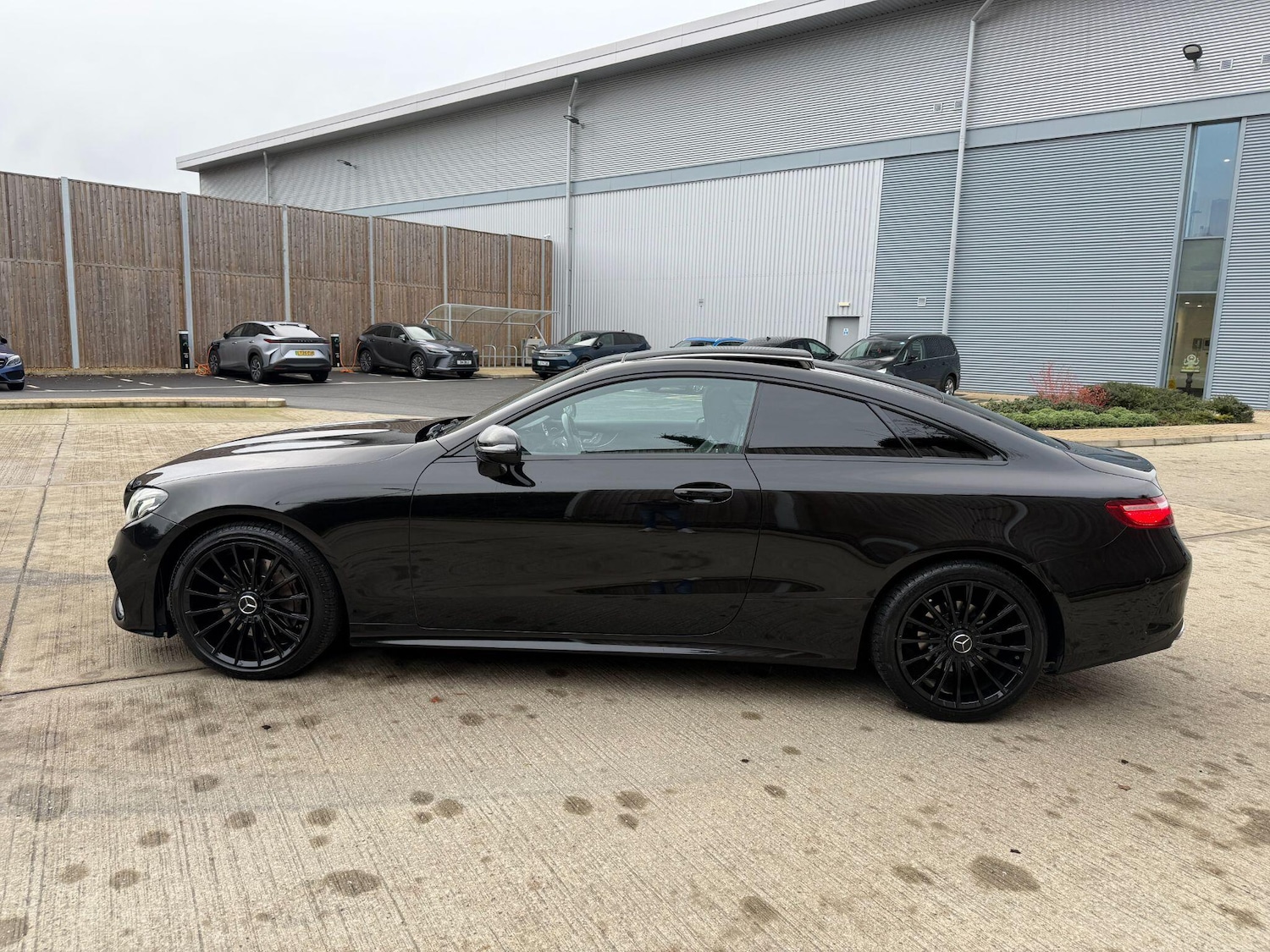 Used Mercedes-Benz E Class 2017 for sale - 76975584: Photo 19