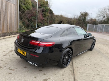 Used Mercedes-Benz E Class 2017 for sale - 76975584: Photo