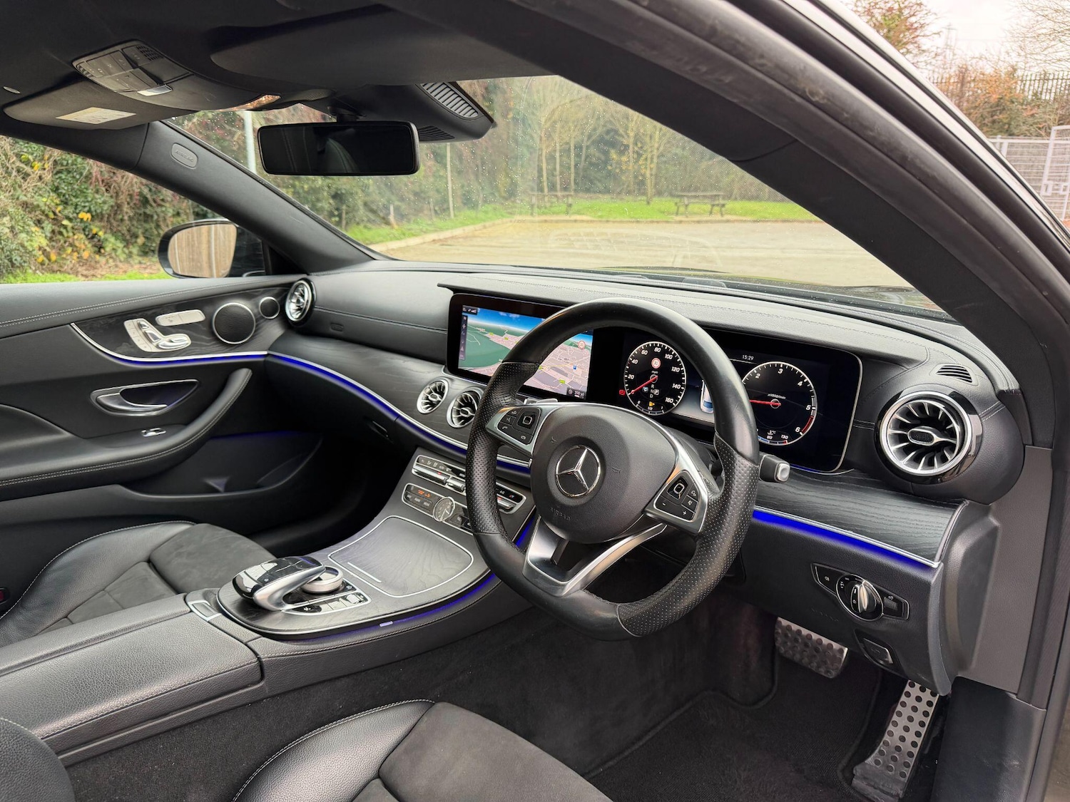 Used Mercedes-Benz E Class 2017 for sale - 76975584: Photo 9